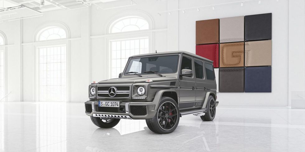 Land vehicle, Vehicle, Car, Mercedes-benz g-class, Automotive design, Automotive tire, Rim, Tire, Wheel, Mercedes-benz, 