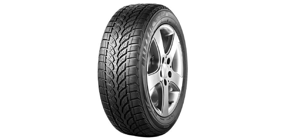 Tire, Synthetic rubber, Automotive tire, Tread, Auto part, Wheel, Automotive wheel system, Rim, Formula one tyres, Natural rubber, 