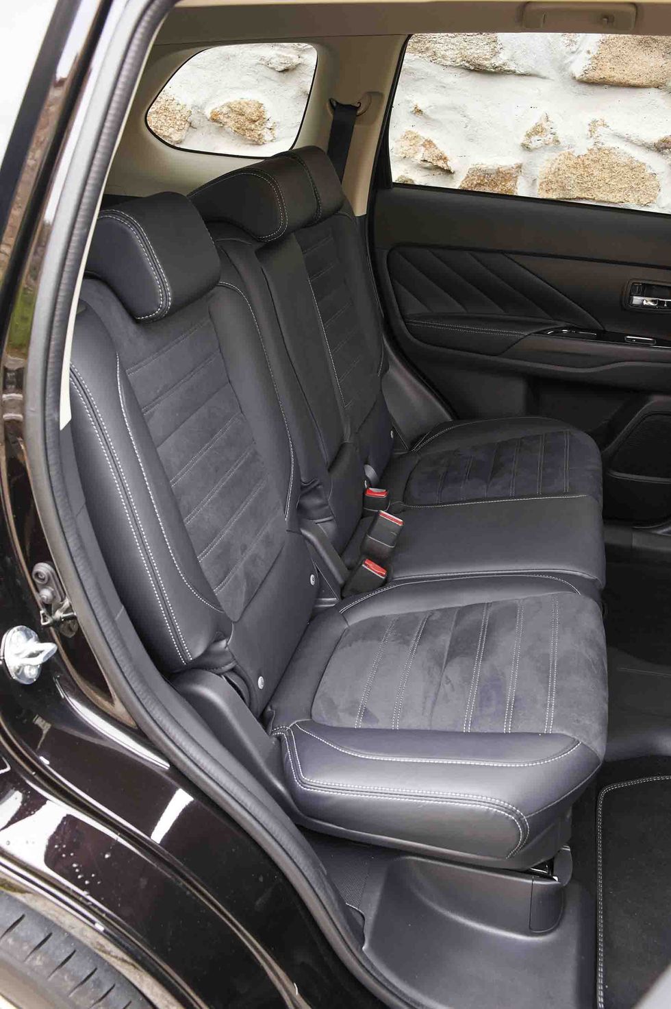 Land vehicle, Vehicle, Car, Car seat cover, Car seat, Mid-size car, Subcompact car, Leather, 