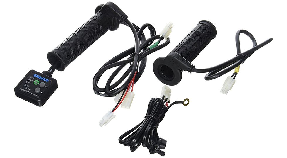 Adapter, Electronic device, Technology, Electronics accessory, Adapter, Cable, Electronics, Battery charger, Wire, Computer component, 