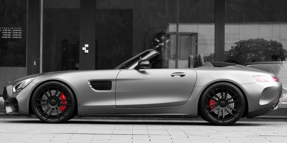 Land vehicle, Vehicle, Car, White, Mercedes-benz sls amg, Automotive design, Sports car, Personal luxury car, Performance car, Wheel, 