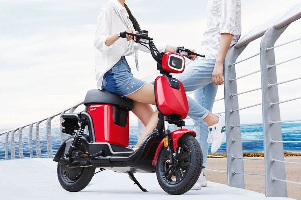 Vehicle, Scooter, Mode of transport, Motorcycle, Car, Moped, Honda, Motorized scooter, Wheel, 