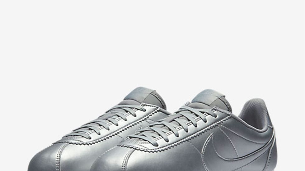 Footwear, Shoe, Product, White, Style, Light, Carmine, Black, Tan, Grey, 