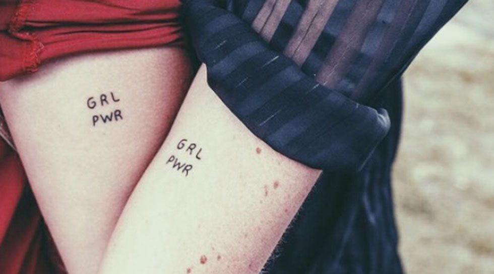 Tattoo, Arm, Temporary tattoo, Skin, Human leg, Joint, Font, Leg, Thigh, Wrist, 