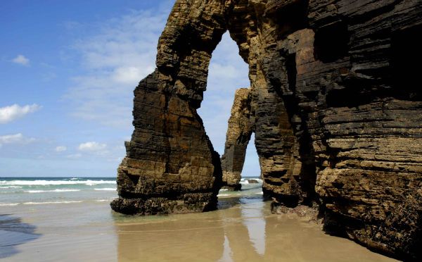 Natural arch, Rock, Formation, Sea, Cliff, Water, Stack, Coast, Arch, Coastal and oceanic landforms, 