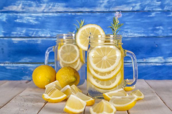 Yellow, Citrus, Fruit, Lemon, Meyer lemon, Majorelle blue, Natural foods, Sweet lemon, Sharing, Produce, 