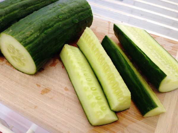 Food, Vegetable, Cucumber, Summer squash, Cucumber, gourd, and melon family, Cucumis, Zucchini, Ingredient, Plant, Produce, 