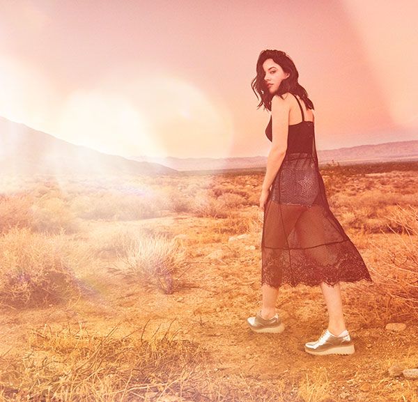 People in nature, Day dress, Long hair, One-piece garment, Prairie, Painting, Steppe, Cg artwork, Fashion model, Fashion illustration, 
