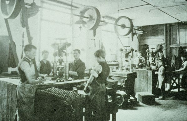 Employment, Machine, Factory, Vintage clothing, 