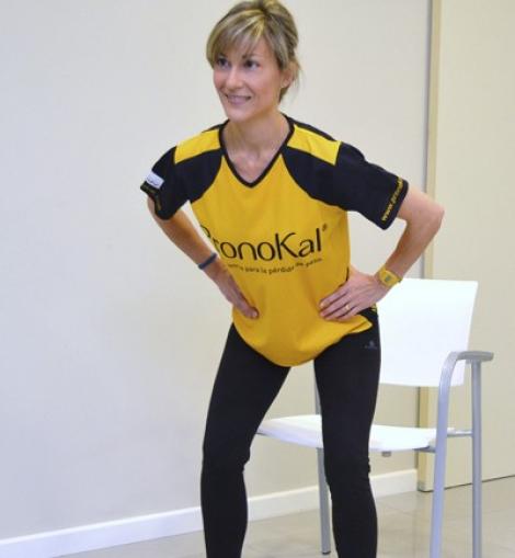 Exercise table to do at home Exercise table to do at home: squats