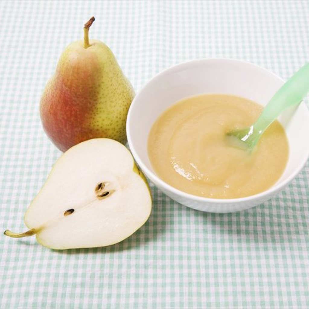 Papilla de manzana y pera cocidas. Receta para bebés