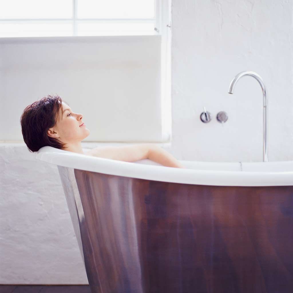 Bathtub, Bathroom, Bathing, Plumbing fixture, Room, Tile, Material property, Flooring, Floor, Interior design, 