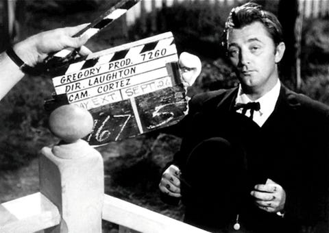 robert mitchum en el set de la noche del cazador