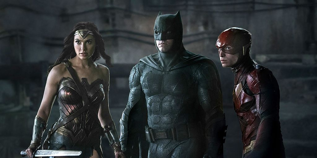 Batman y Wonder Woman sospechan en la nueva imagen de 'La liga de la  Justicia'