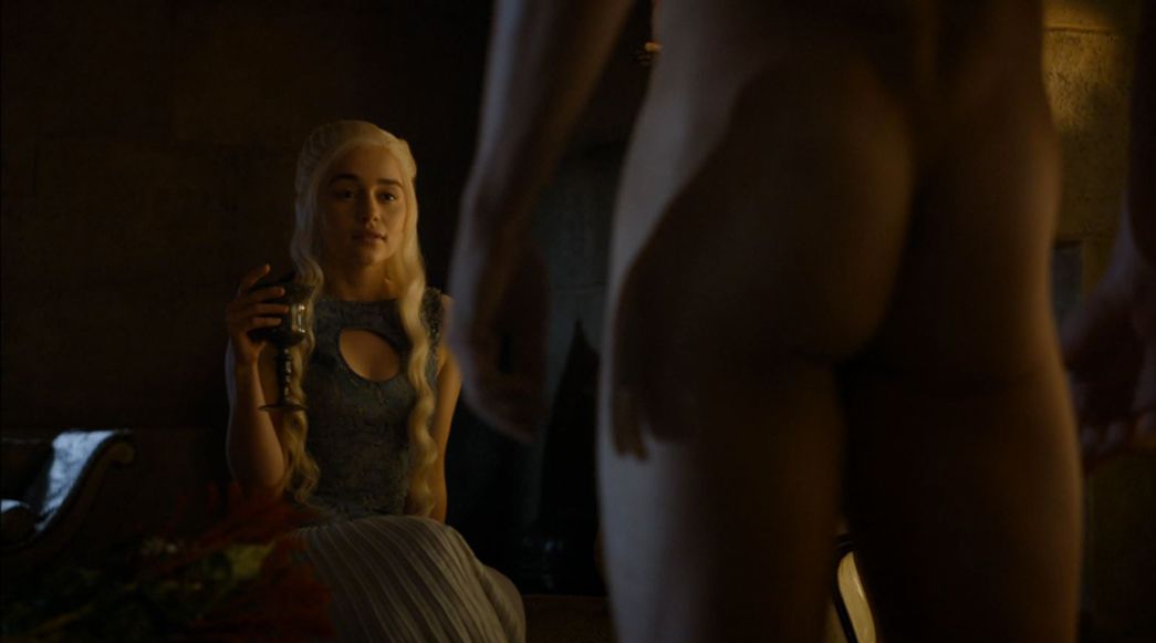 Emilia Clarke quiere un trío con Ryan Gosling y...