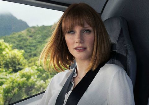 Mouth, Hairstyle, Feathered hair, Step cutting, Blond, Bangs, Portrait photography, Car seat, Layered hair, Head restraint, 