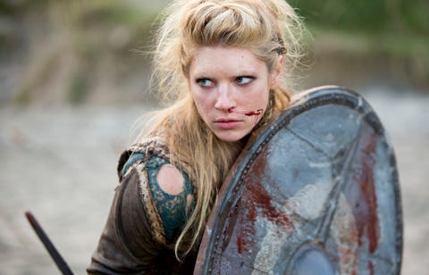 La Historia Real De Lagertha Vikingos 6 Muerte Lagertha Escena de la muerte del oraculo. la historia real de lagertha vikingos