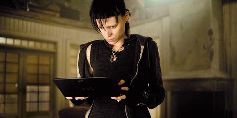Jewellery, Bangs, Black hair, Laptop, Computer, Necklace, Personal computer, Netbook, Reading, Hime cut, 