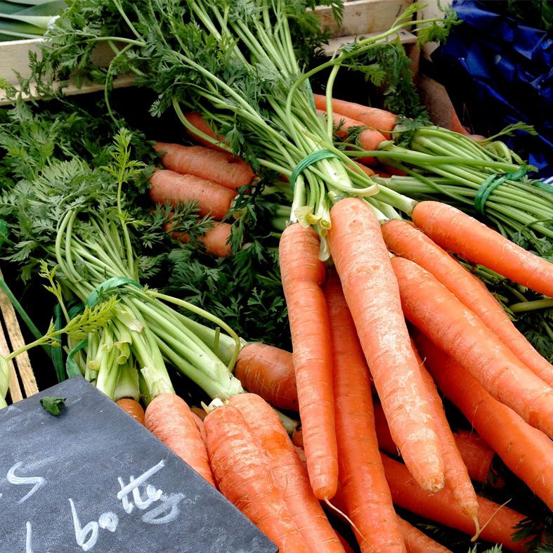 Whole food, Vegan nutrition, Local food, Food, Natural foods, Root vegetable, Produce, Vegetable, Ingredient, Carrot, 