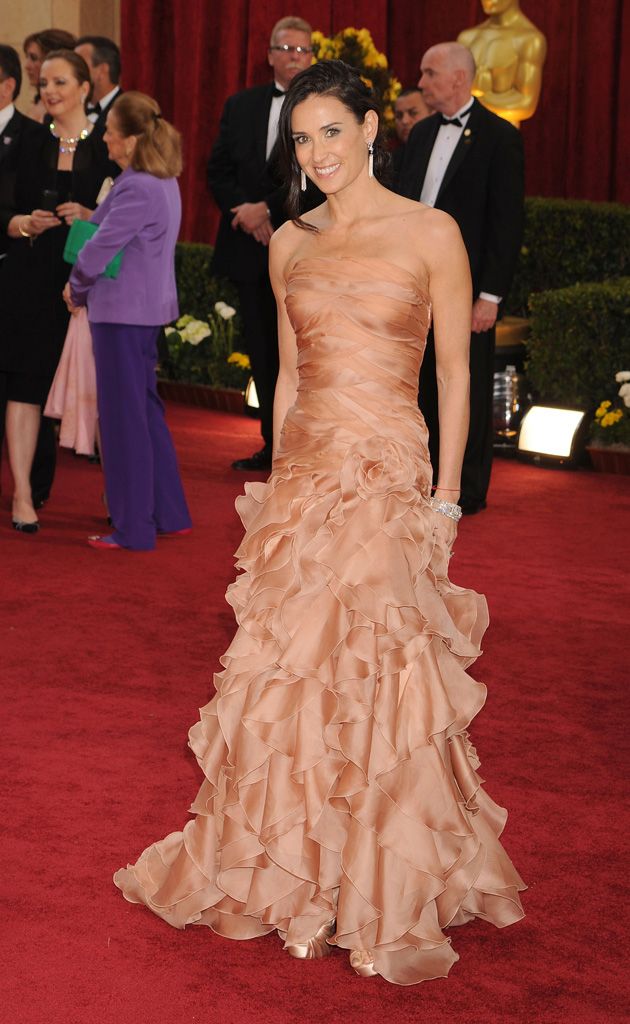 Inolvidables Sobre 100 Roja La Vestidos Alfombra wPPrqRx5HE