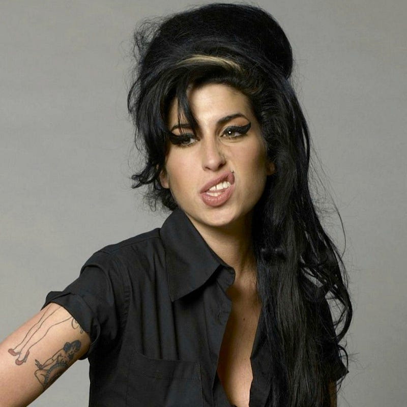 33 Demoledoras Frases De Amy Winehouse Para Enfrentarse A La Vida