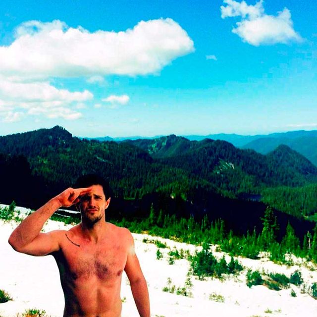 Mouth, Cloud, Mountainous landforms, Barechested, Chest, People in nature, Summer, Trunk, Mountain, Muscle, 
