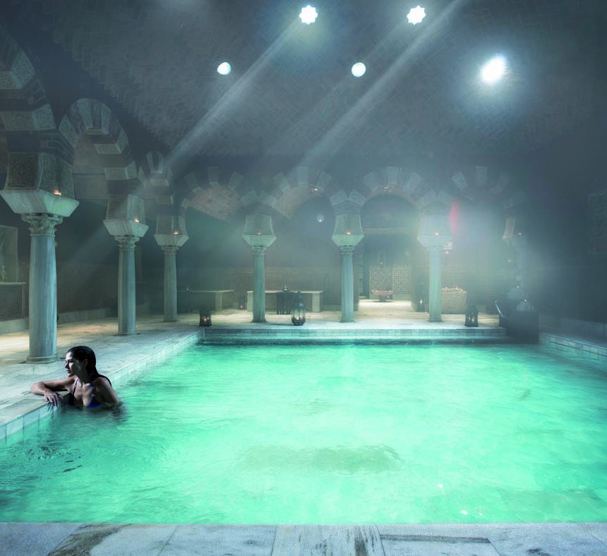 Swimming pool, Fluid, Leisure, Aqua, Thermae, Leisure centre, Lens flare, Spa town, Swimming, 