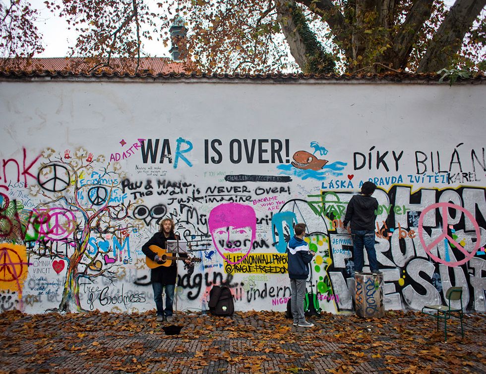 Human, Graffiti, Wall, Street art, Pink, Street, Mural, Paint, Art, Artwork, 