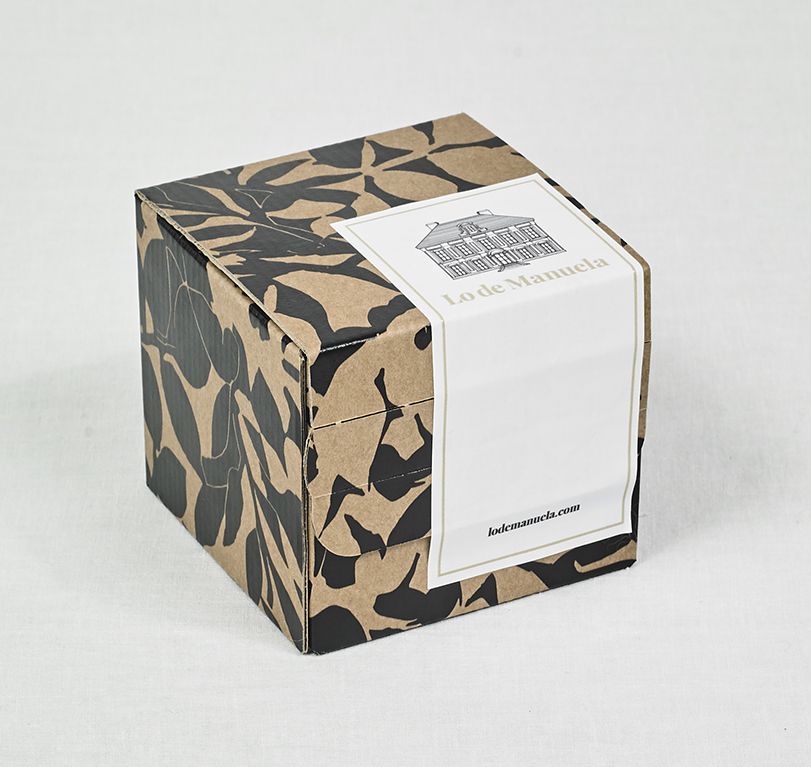 Box, Cardboard, Carton, Packing materials, Packaging and labeling, Shipping box, Paper product, Beige, Rectangle, Khaki, 