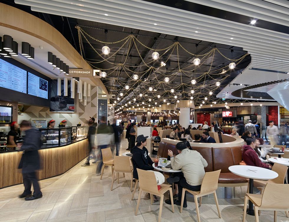 Food court, Building, Shopping mall, Mixed-use, Architecture, Restaurant, Outlet store, Interior design, Retail, Café, 