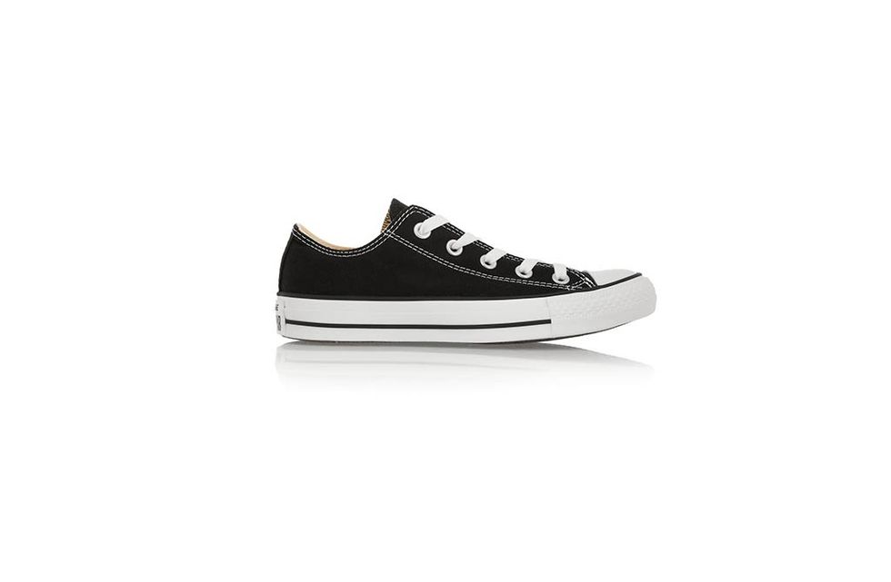 Shoe, White, Style, Sneakers, Logo, Walking shoe, Grey, Tan, Brand, Skate shoe, 