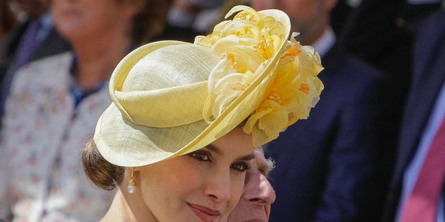 Hat, Yellow, Fashion accessory, Headgear, Sun hat, 