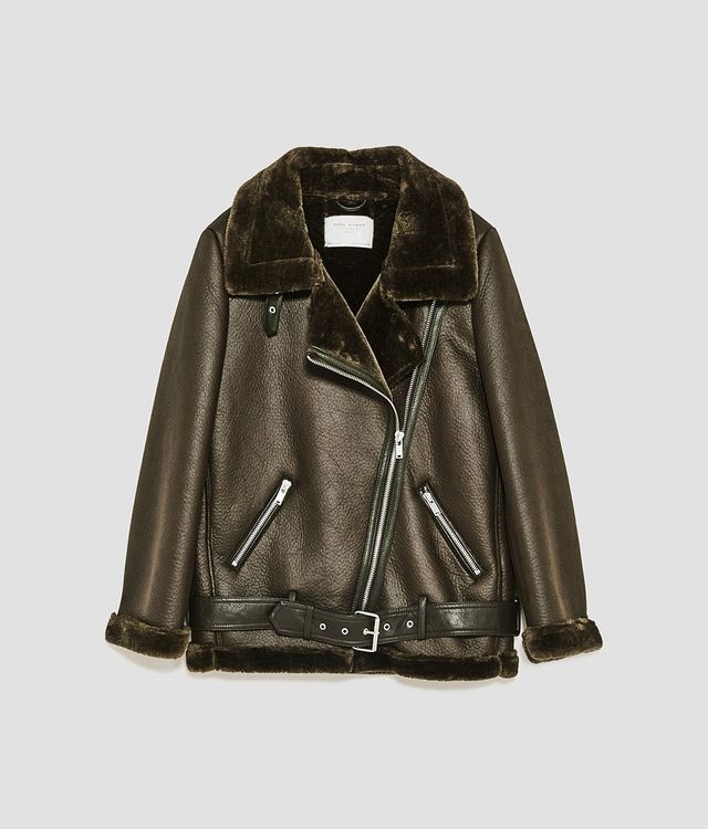 Clothing, Jacket, Outerwear, Leather, Leather jacket, Sleeve, Textile, Fur, Beige, Top, 