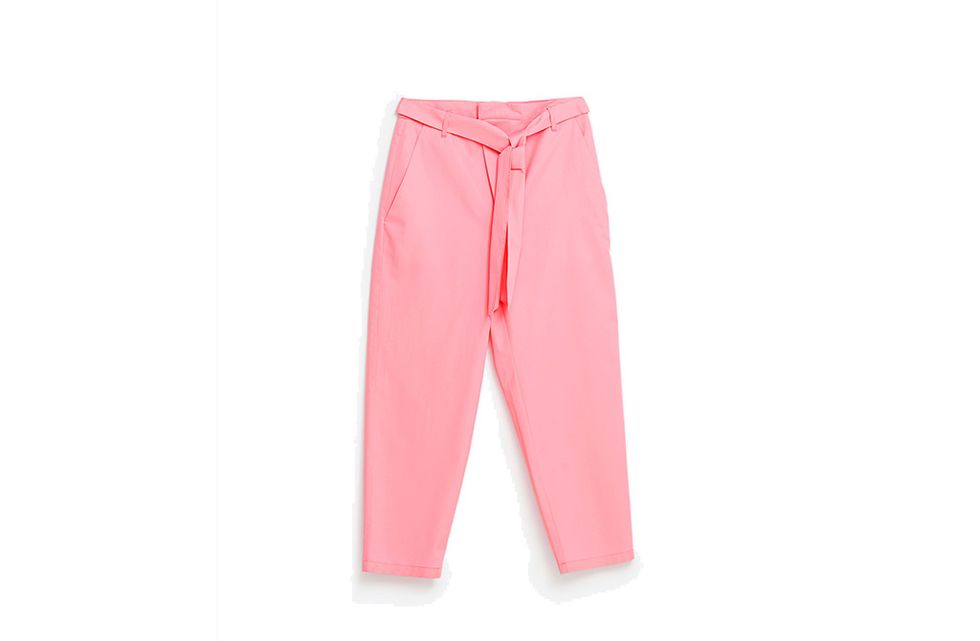 Clothing, Pink, Orange, Pocket, Peach, Magenta, Active shorts, Active pants, Bermuda shorts, Fashion design, 