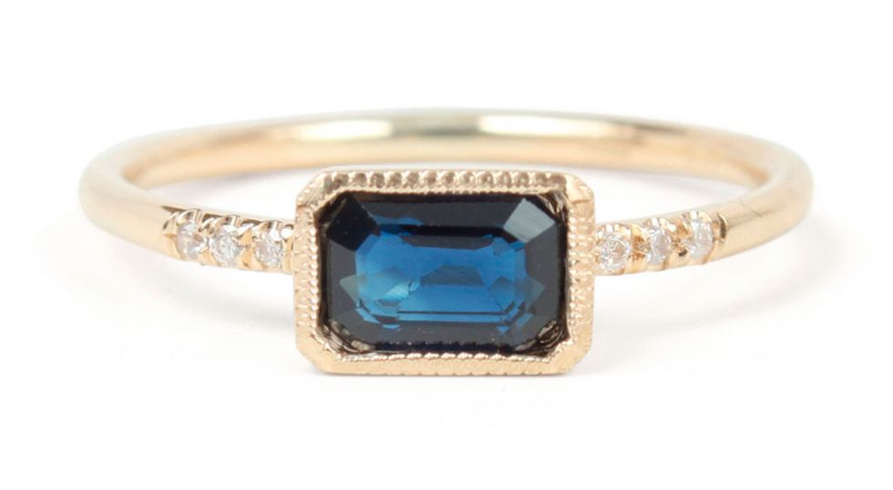 Ring, Fashion accessory, Blue, Jewellery, Aqua, Engagement ring, Gemstone, Turquoise, Yellow, Body jewelry, 