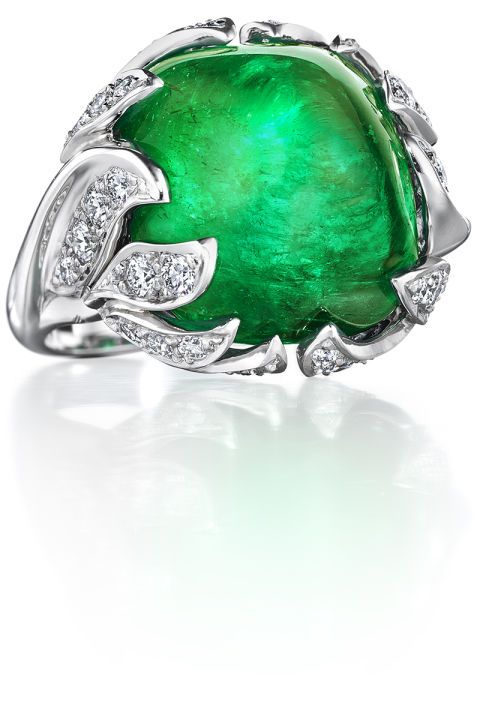 Green, Jewellery, Ring, Teal, Natural material, Pre-engagement ring, Gemstone, Aqua, Macro photography, Engagement ring, 