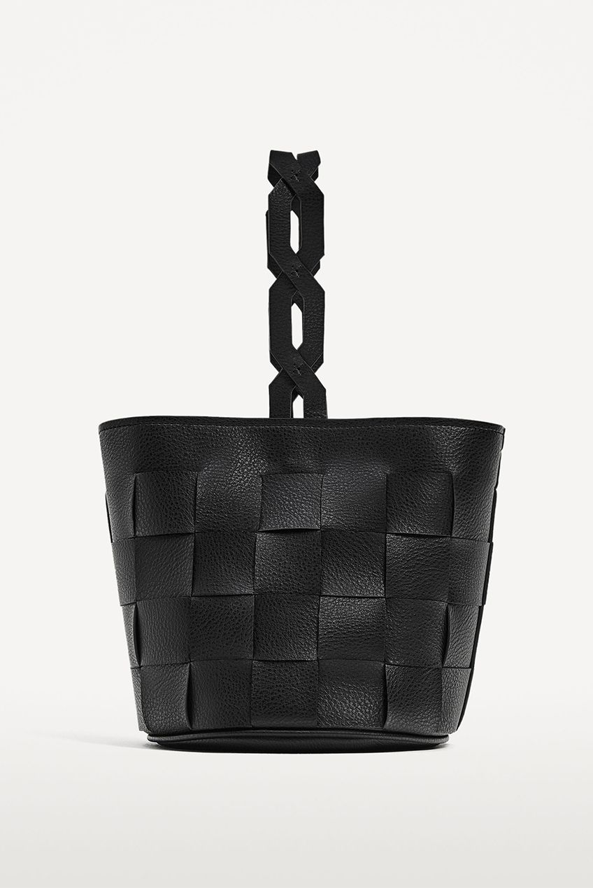 Black, Basket, Font, Storage basket, Fashion accessory, Bag, Black-and-white, 