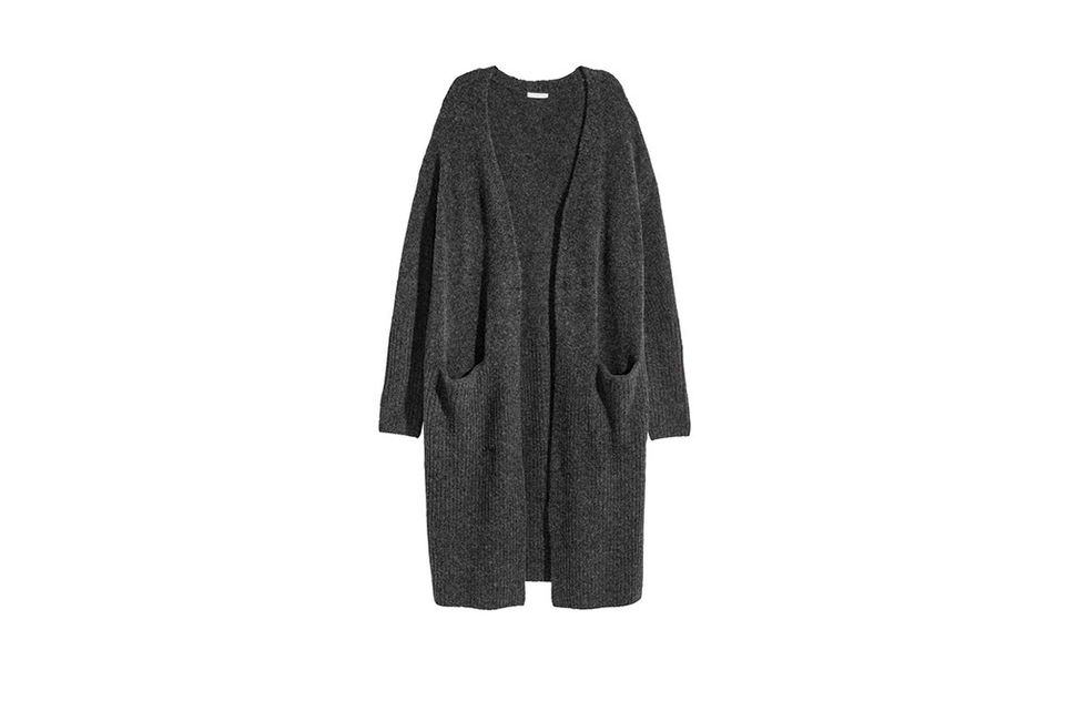 Sleeve, Coat, Textile, Outerwear, Style, Grey, Clothes hanger, Woolen, Fashion design, Natural material, 