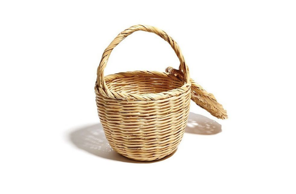 Basket, Wicker, Storage basket, Beige, Home accessories, Metal, Natural material, Still life photography, Straw, Rope, 