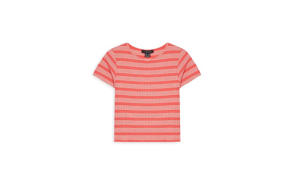 T-shirt, Clothing, Orange, Sleeve, Red, Polo shirt, Collar, Line, Font, Active shirt, 