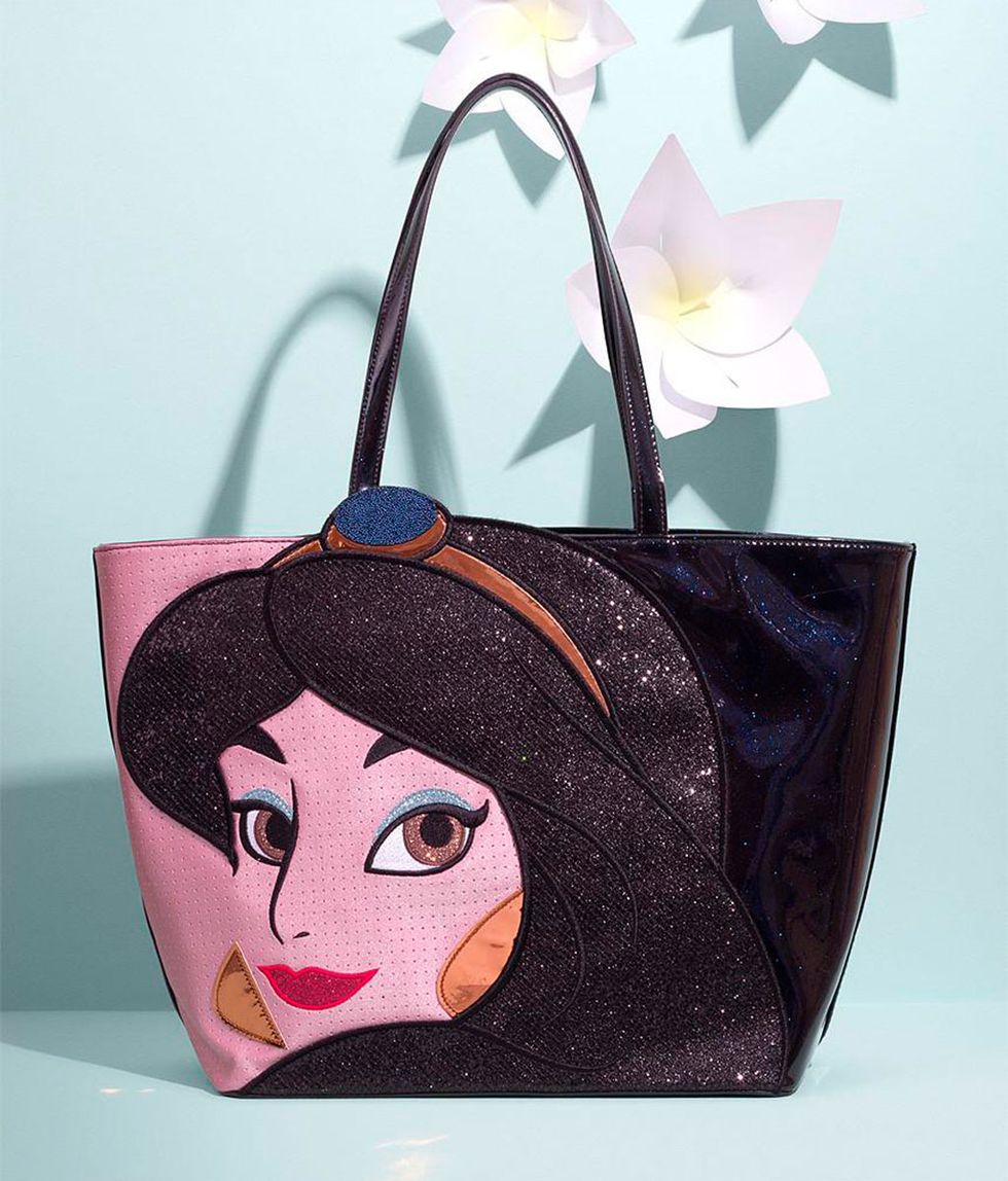 Handbag, Bag, Black, Pink, Shoulder bag, Fashion accessory, Tote bag, Product, Brown, Material property, 