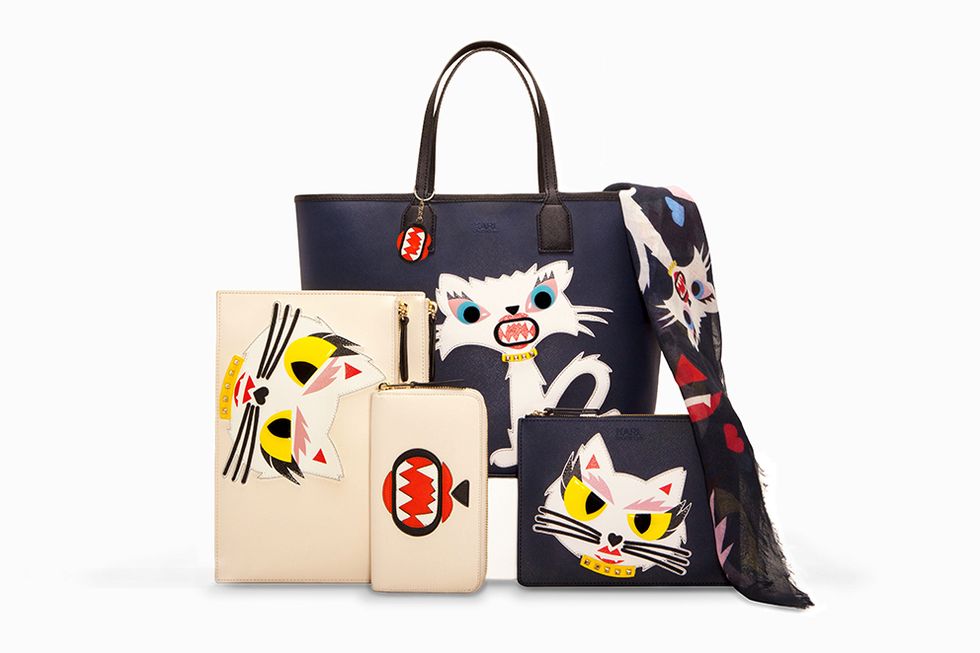 Bag, Style, Luggage and bags, Shoulder bag, Tote bag, Fictional character, Shopping bag, Carton, Brand, Packaging and labeling, 