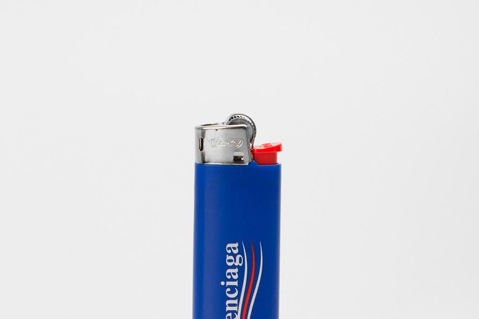 Battery, Logo, Electric blue, Cobalt blue, Cylinder, Paint, Multipurpose battery, Coquelicot, Red bull, Lighter, 