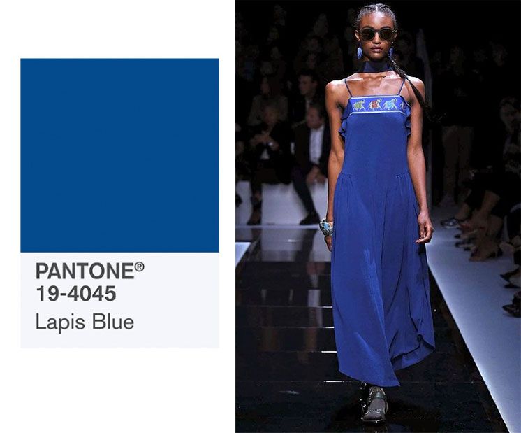 Shoulder, Sunglasses, Dress, Style, Electric blue, Fashion show, Street fashion, One-piece garment, Cobalt blue, Fashion, 