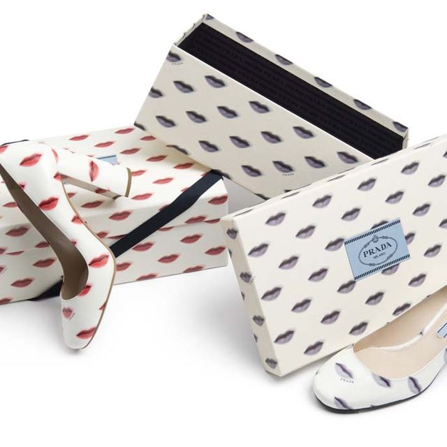 Pattern, Polka dot, Wallet, Bag, Design, Paper product, Pattern, 