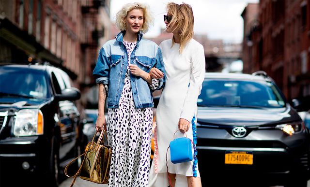 Looks básicos con jersey fino con vestido, falda y vaqueros