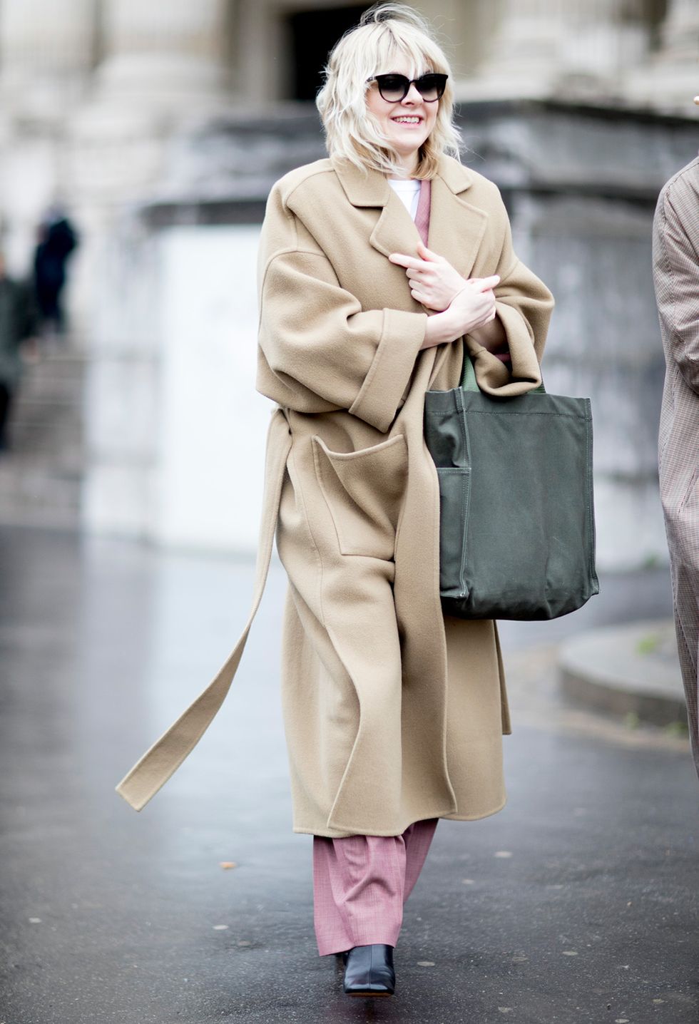 Street fashion, Photograph, Clothing, Coat, Pink, Fashion, Trench coat, Overcoat, Shoulder, Snapshot, 