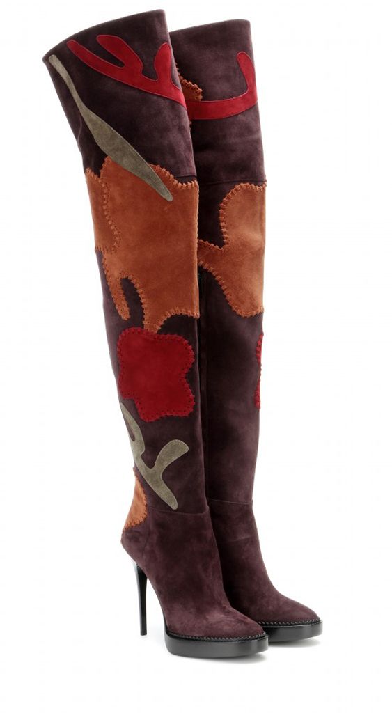 Brown, Textile, Boot, Tan, Maroon, Costume accessory, Liver, Riding boot, Beige, Foot, 