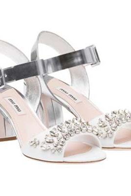 Footwear, Product, Shoe, White, Fashion accessory, Pink, Style, Beauty, Fashion, Sandal, 