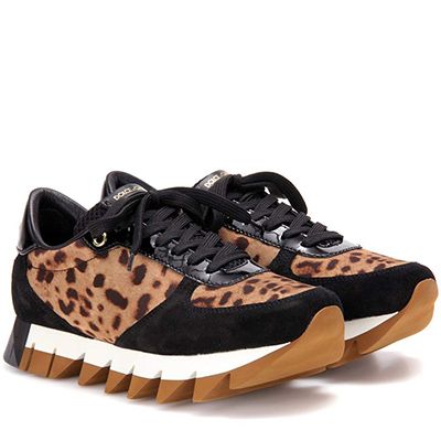 Footwear, Brown, Product, Shoe, White, Athletic shoe, Tan, Fashion, Camouflage, Black, 